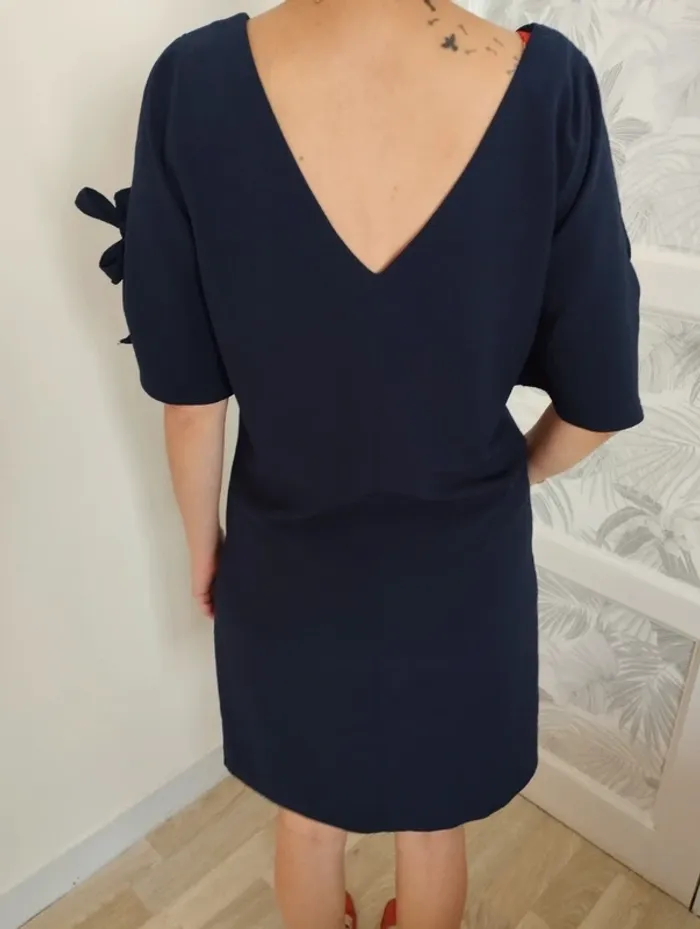 Robe bleu marine - photo numéro 3