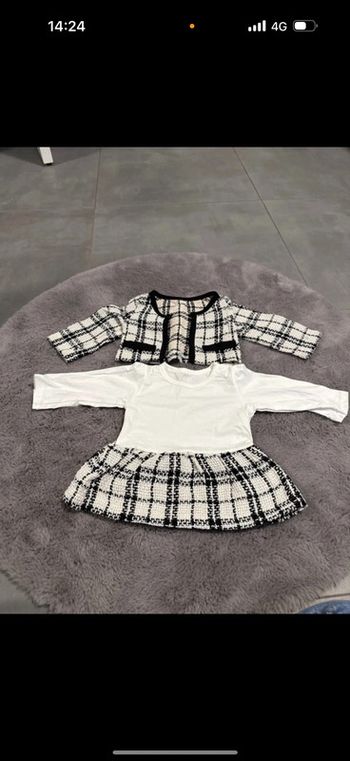 Petite robe taille 80