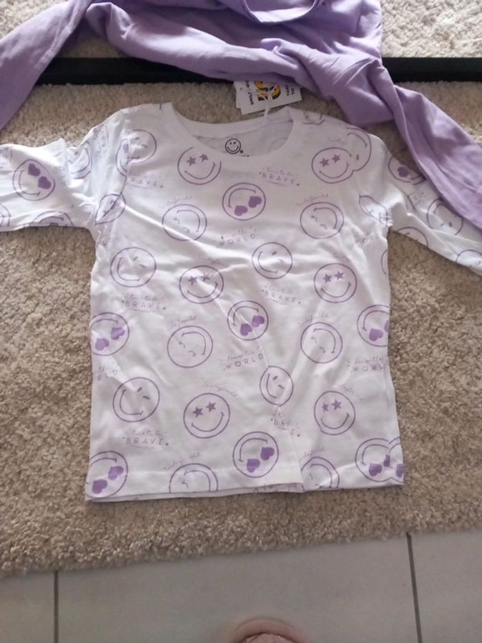 Lot de 2 t-shirt manches longues smiley 4/5 ans - photo numéro 3