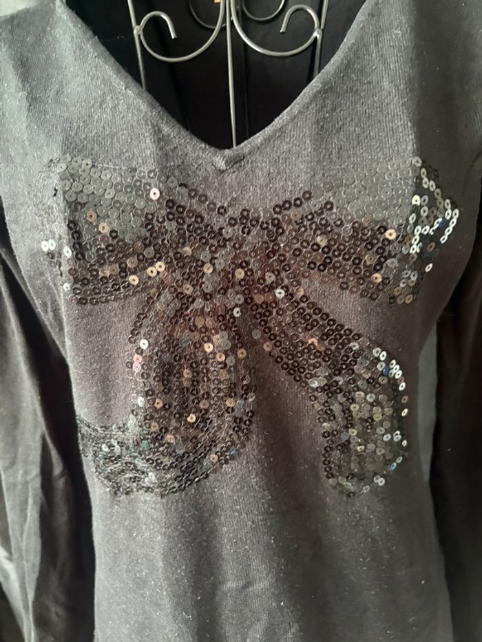 Jolie pull 100% Fashion Paris – Taille unique – bon état - photo numéro 3