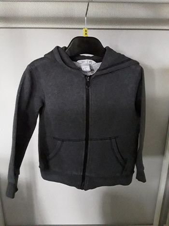 Veste 2 / 4  ans