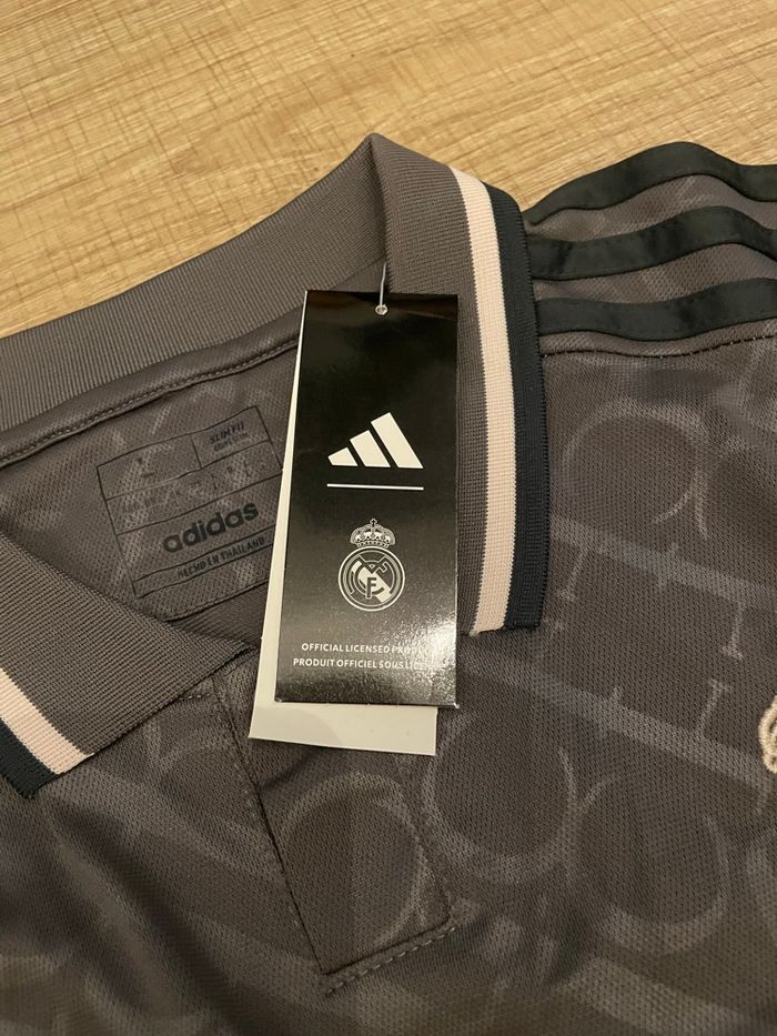 Maillot Réal extérieur saison 23-24 - photo numéro 8
