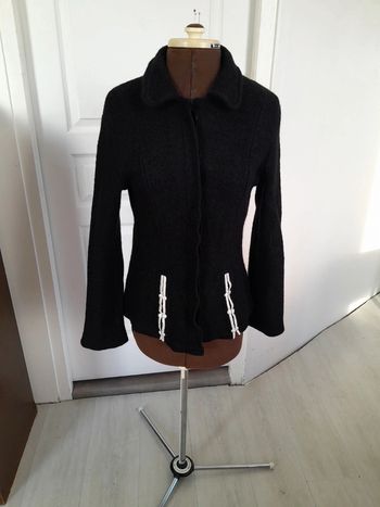 Jolie veste Jacqueline noire feutrée