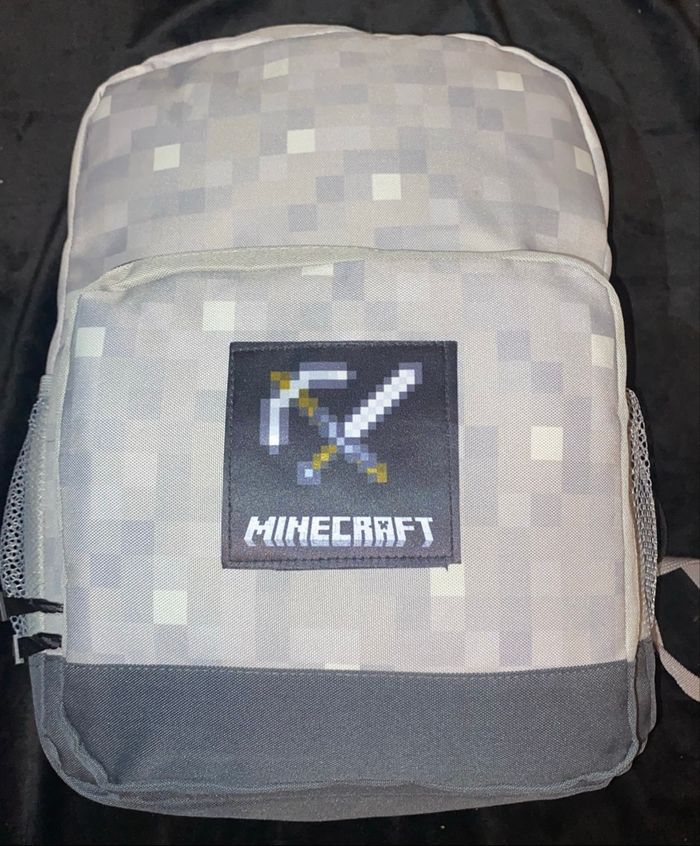 Sac à dos neuf minecraft popgear gris neuf avec étiquette (épée & pioche) - photo numéro 2