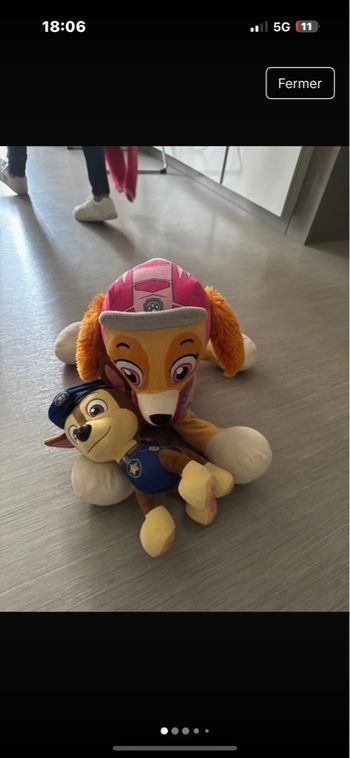 Lot peluche pat patrouille Stella et chaise