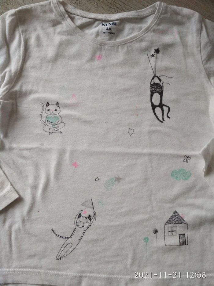 Gilet + t-shirt 4 ans - photo numéro 4