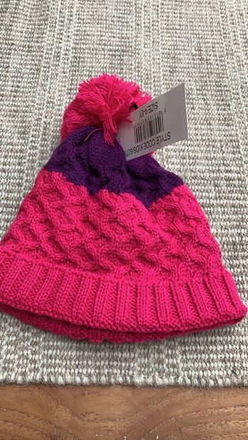 Bonnet il le enfant de 4 à 8 ans avec doublure et pompon cadeau Noël