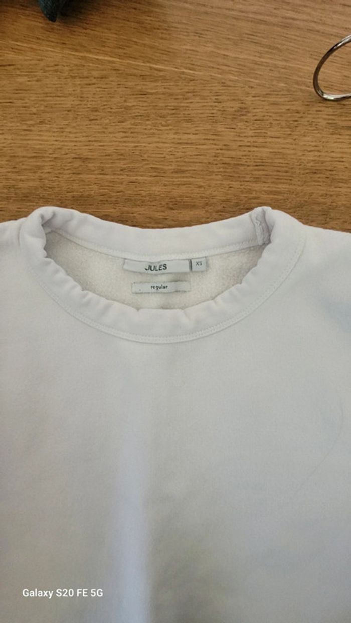 Sweat kaki et blanc - photo numéro 4