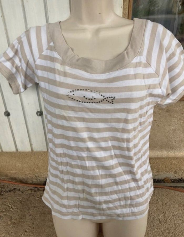 Tee shirt