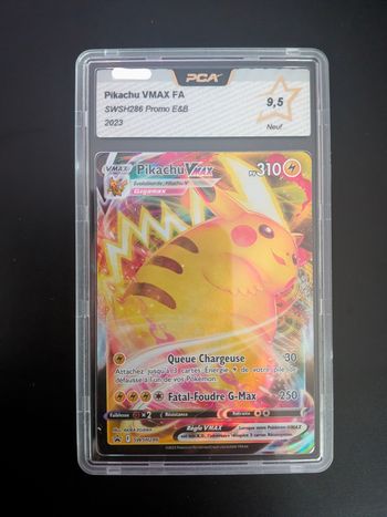 Carte Pokémon Pikachu VMax Promo SWSH286 FR Gradée PCA 9,5