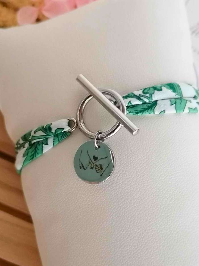 Bracelet liberty personnalisé avec médaille gravée, fermoir T en acier inoxydable, idée cadeau - photo numéro 5