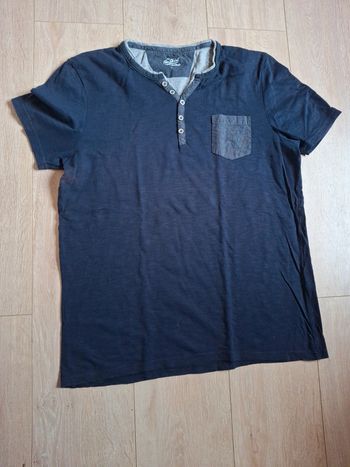 Tee shirt bleu marine