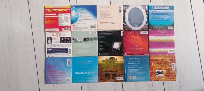🎵 Lot de 15 CD 2 titres 🎵 - photo numéro 2