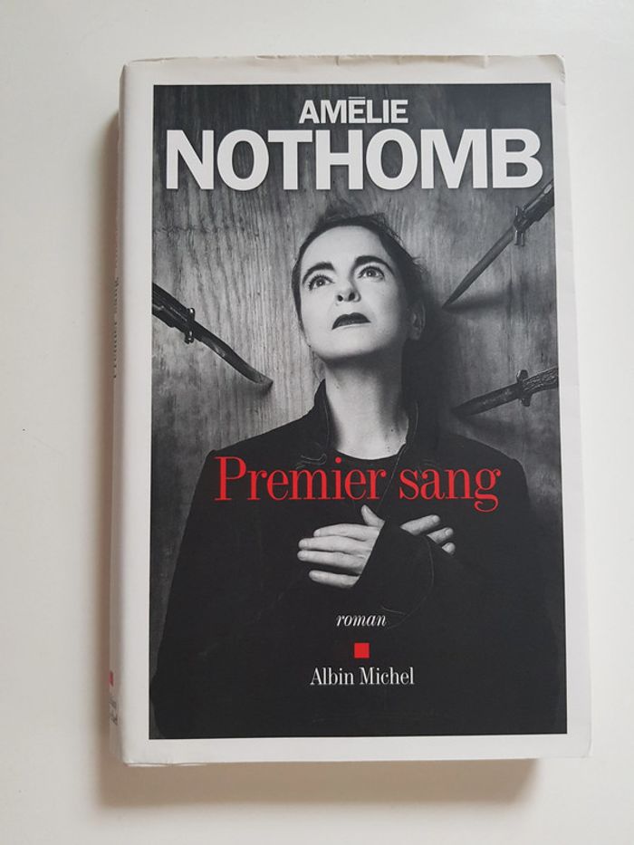 Amélie Nothomb (Écrivain) Premier sang - photo numéro 2