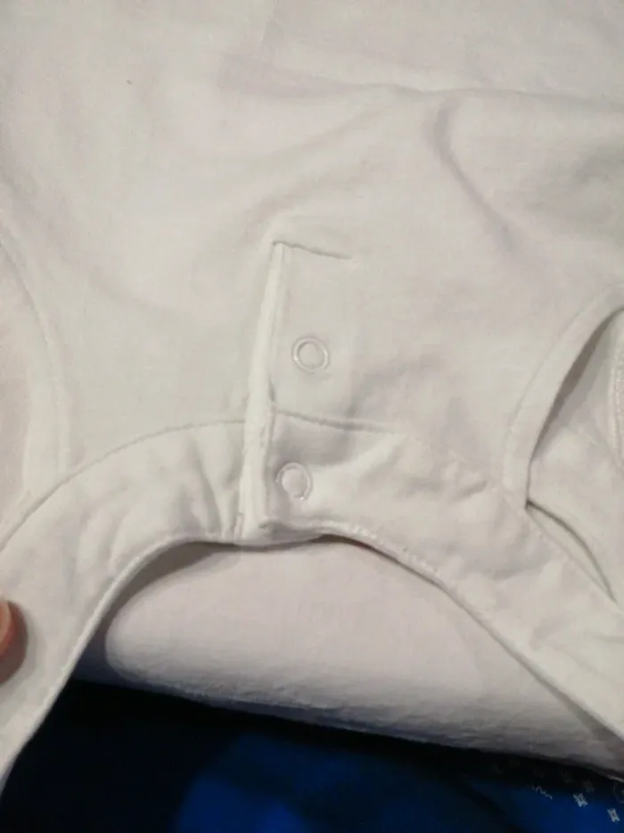 T-shirt 4 ans - photo numéro 4