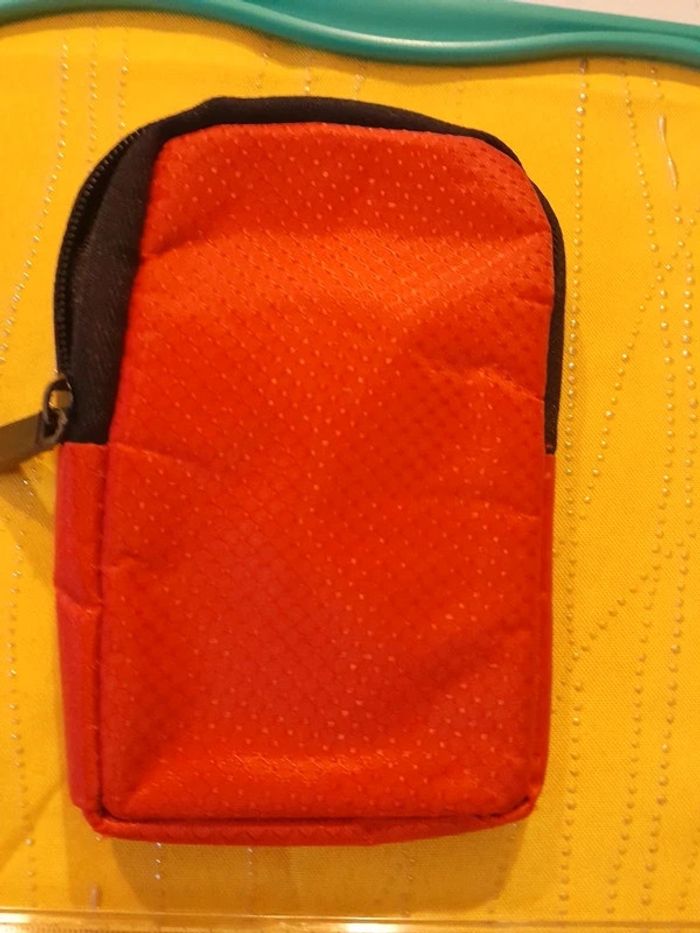 Housse pour disque dur externe (type Toshiba) Rouge - photo numéro 5