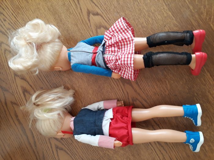2 Poupées  NANCY - photo numéro 2