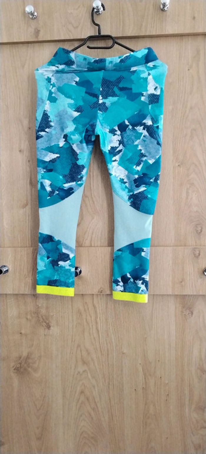 Legging court bleu Decathlon TS - photo numéro 2