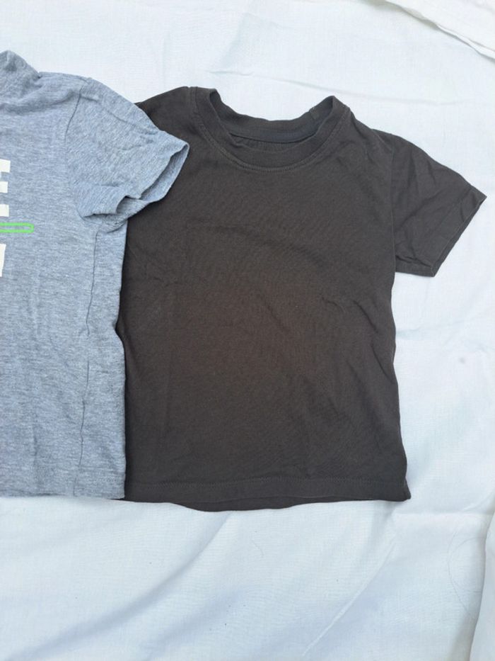 Lot t shirts  été garçon - photo numéro 2