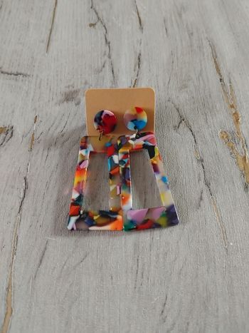 Boucles d'oreilles neuves