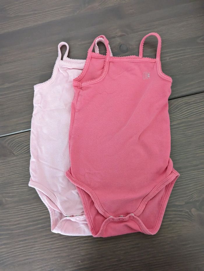 Lot de bodies 9 mois