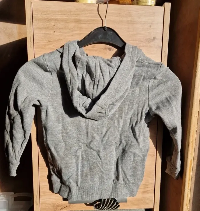 Gilet gris zippé 6 ans - photo numéro 3