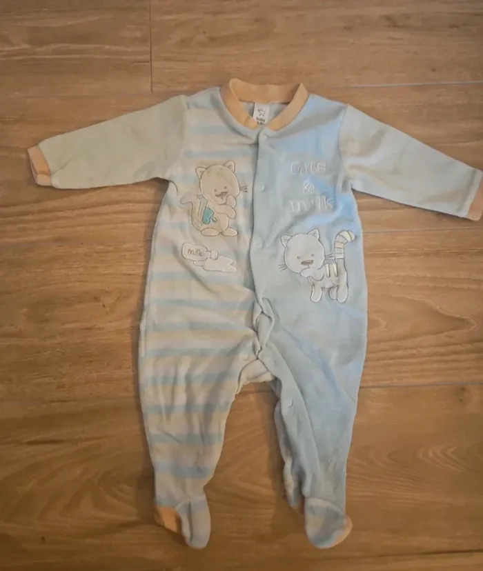 Pyjamas 12 mois