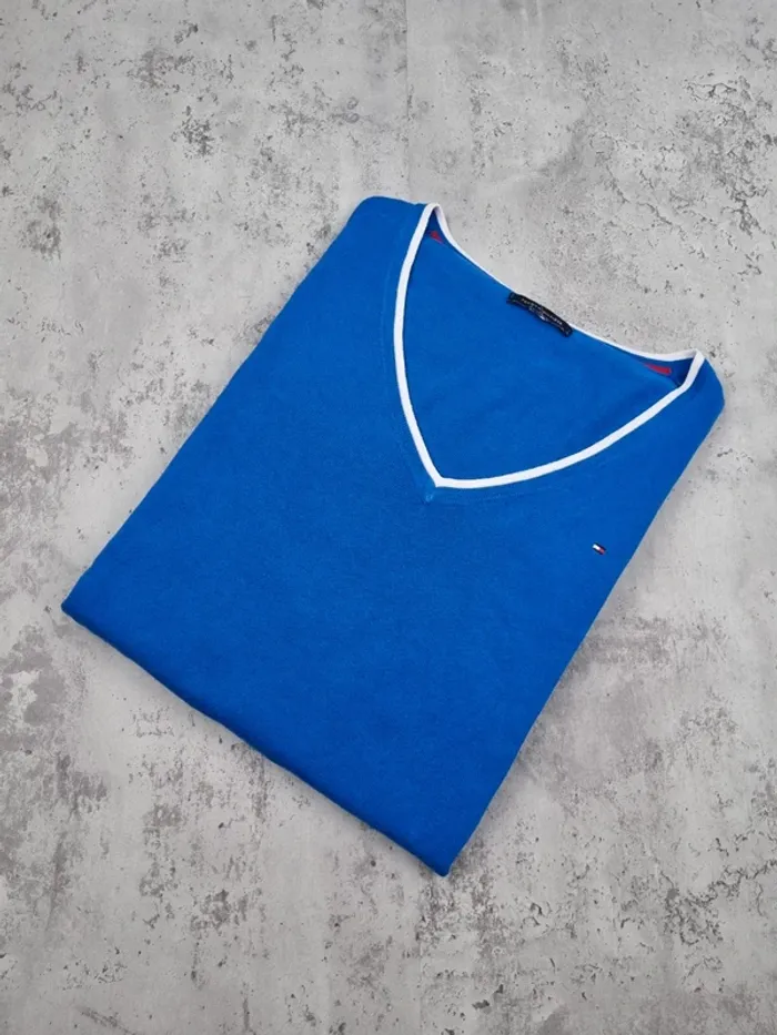 Pull col V Tommy Hilfiger Bleu – Taille XL Femme (mesures en photos)