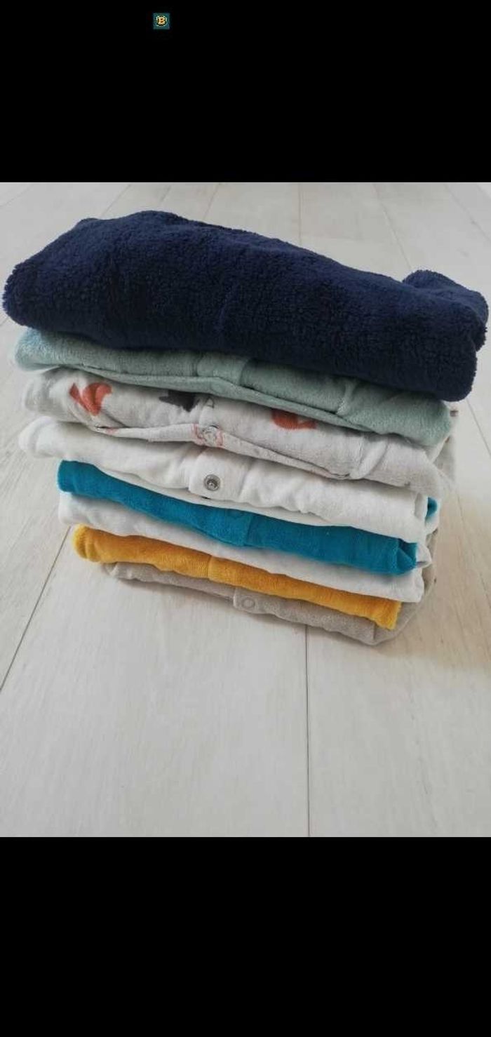 Lot 9 pyjama, tous en très bon état, 3 mois.Plusieurs marques - photo numéro 9