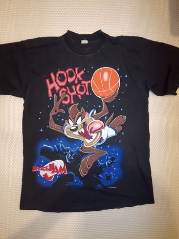 T-shirt space jam