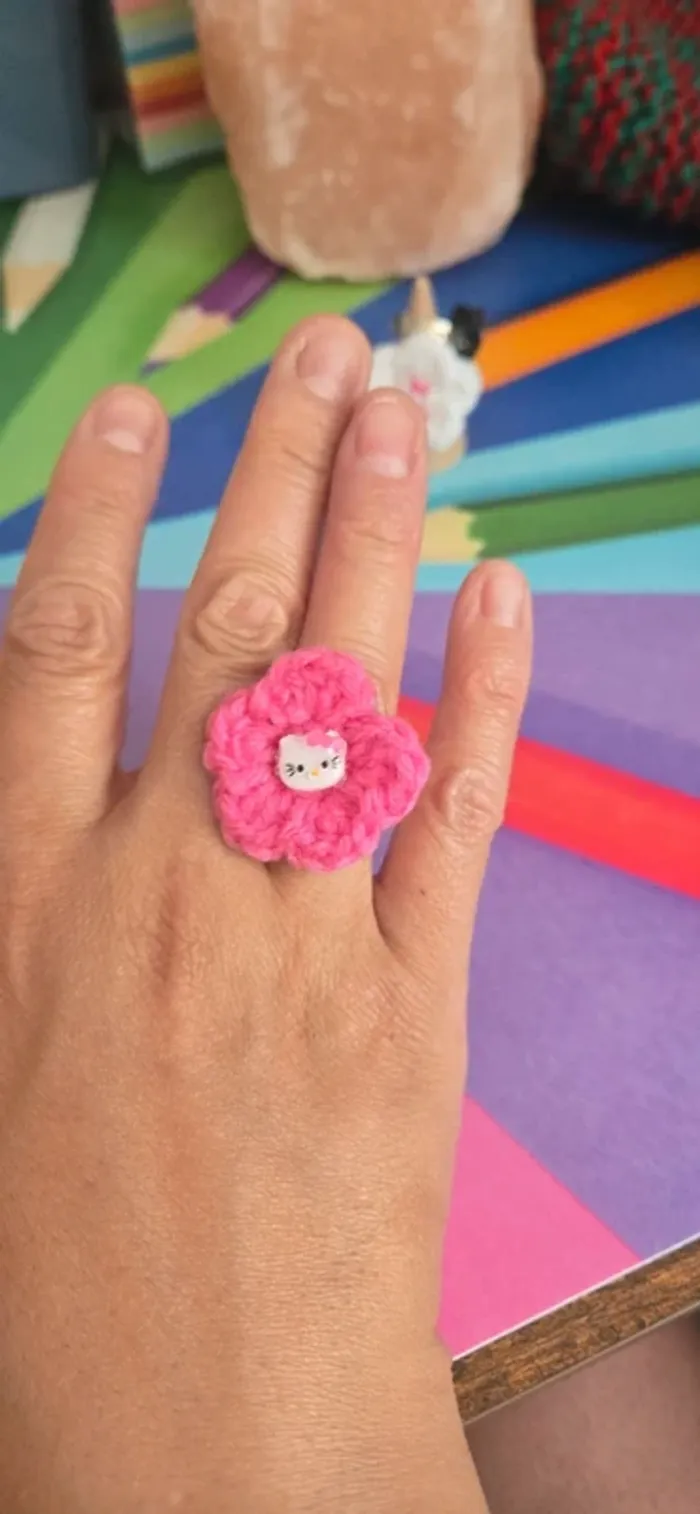 Bague fleur rose hello kitty neuf - photo numéro 2