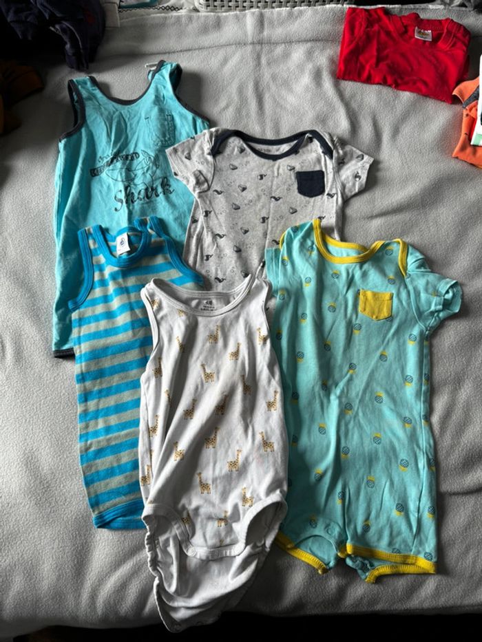 Lot de vêtements - photo numéro 5