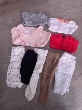 Lot de vêtements bébé fille en 1 mois