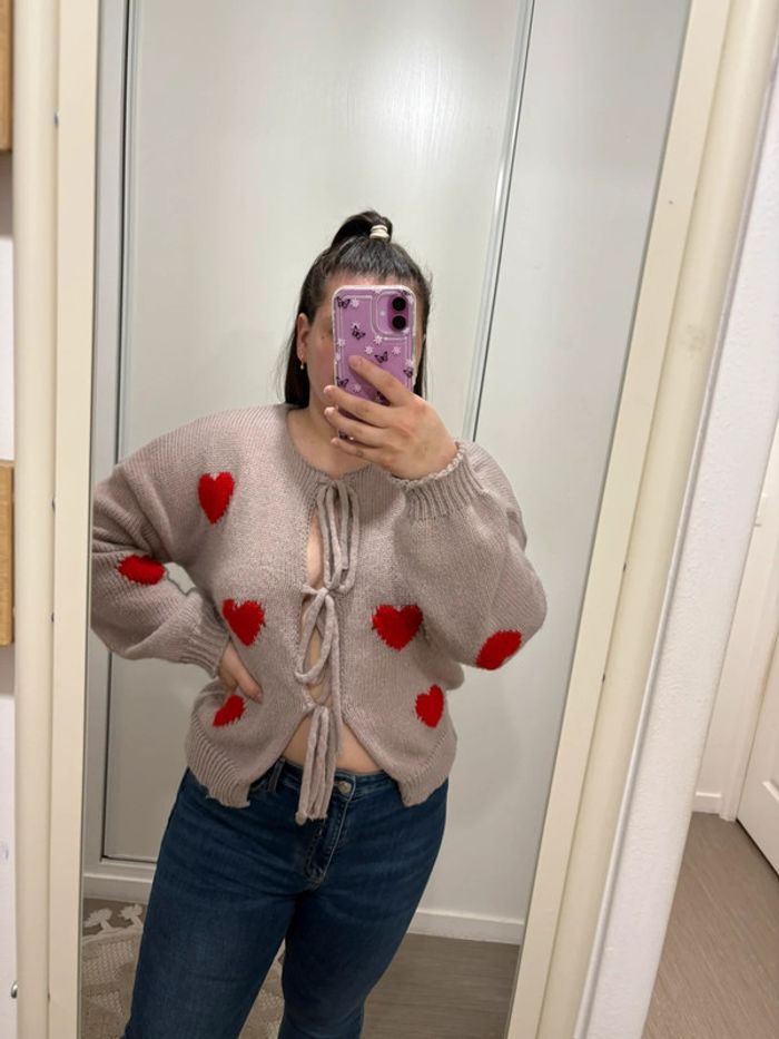 Pull ouvert avec noeud - photo numéro 2