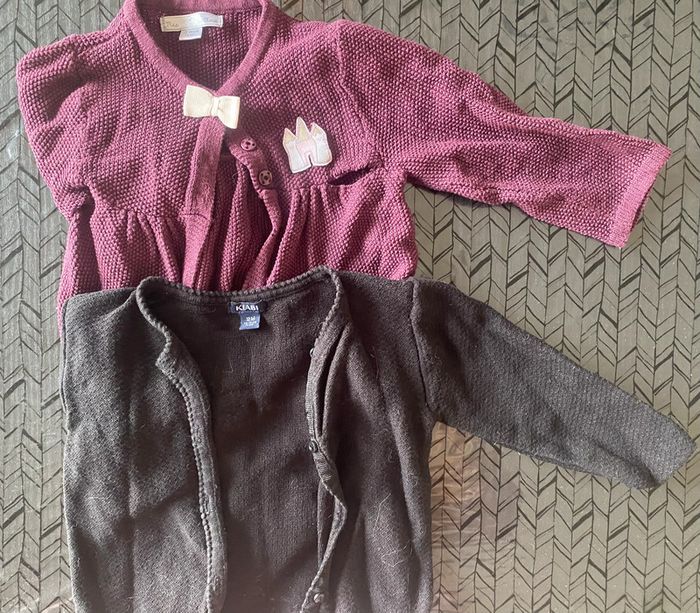 Lot de 2 gilets bébé fille – 12 mois – Kiabi & Mes Petits Cailloux - photo numéro 2