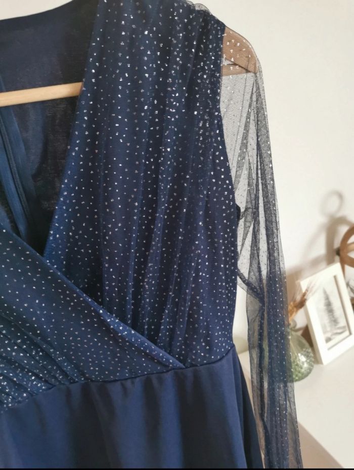 Robe de soirée bleu marine - photo numéro 2