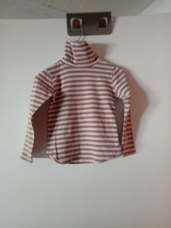 Joli sous pull rayé 4 ans