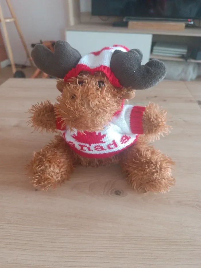 Peluche Canada