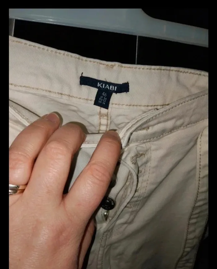 Jean beige Kiabi taille 46 neuf jamais porté. - photo numéro 2