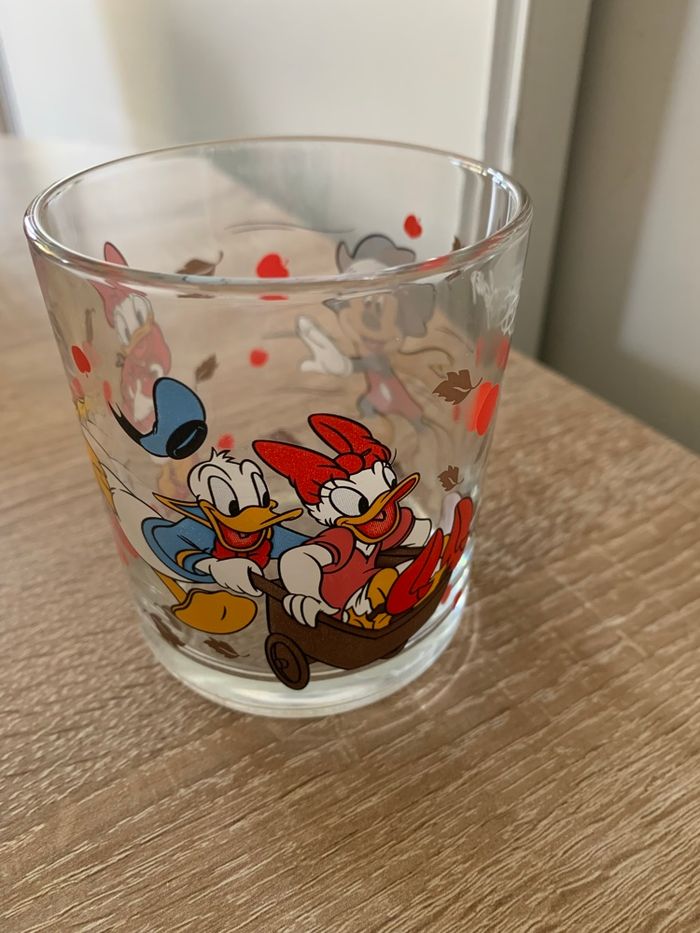 Verre Mickey et ses amis automne - photo numéro 3