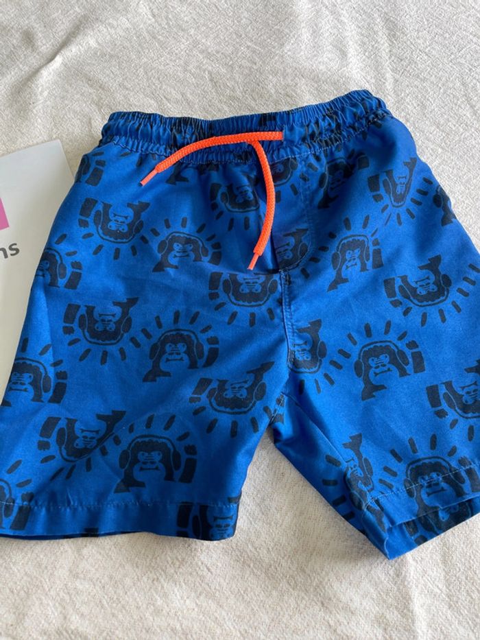 Short de Bain catimini 4 ans - photo numéro 2