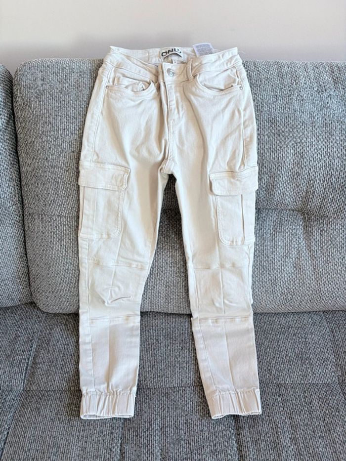 Pantalon cargo femme Only