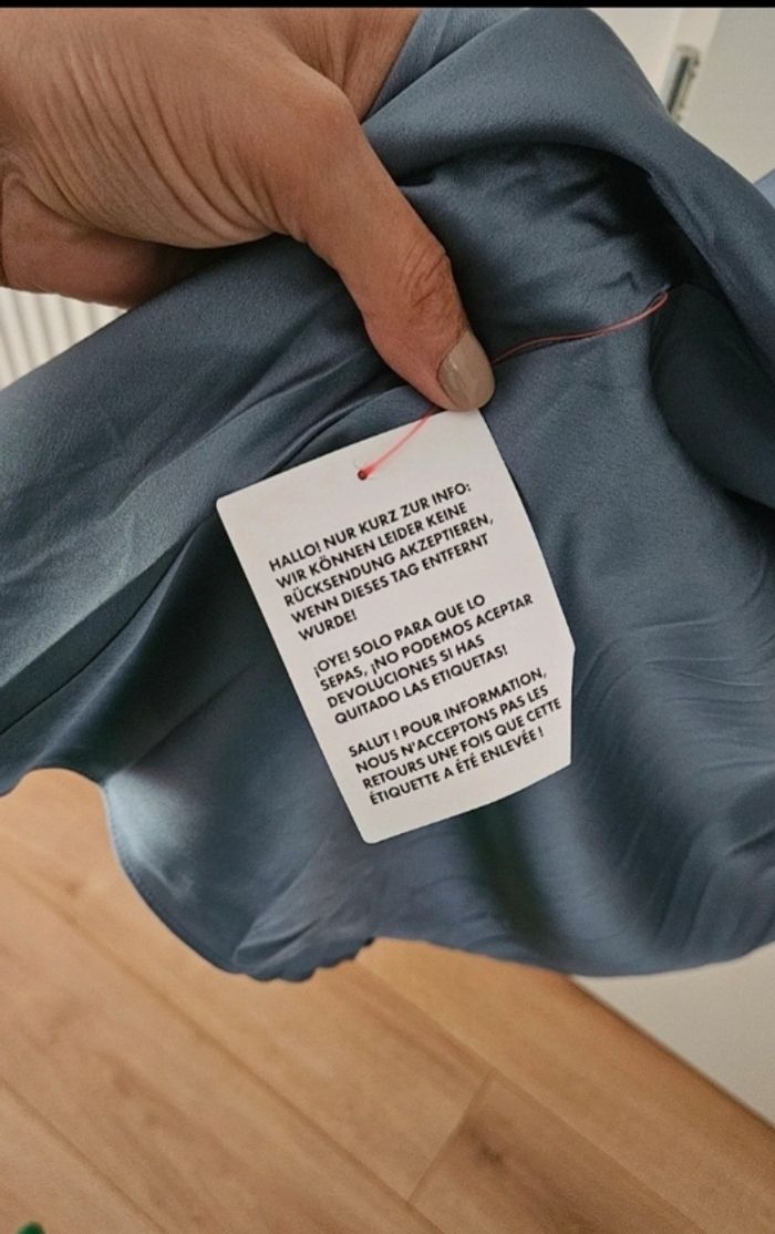 Vends superbe robe cérémonie neuve - photo numéro 3