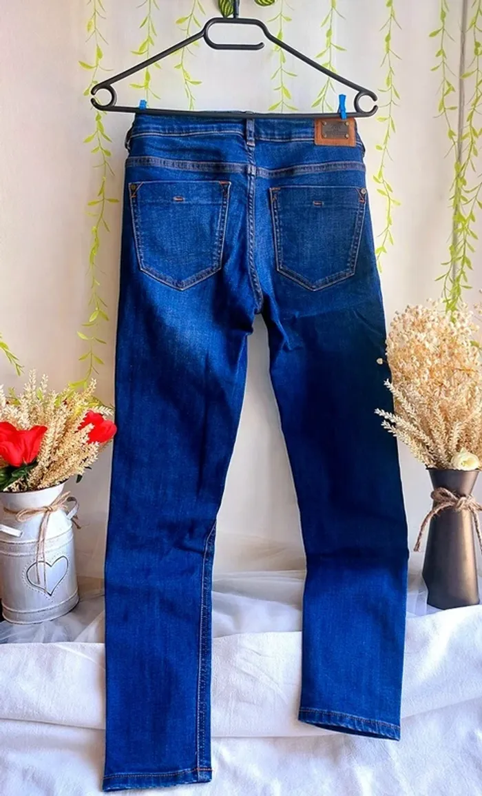 Jeans droit Zara – Taille 36 – Bleu – État : Excellent - photo numéro 2