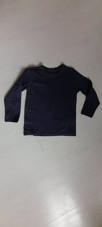 Tee-shirt manches longues T 3/4 ans