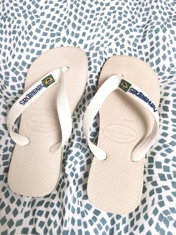 Tong blanche Havaianas enfant