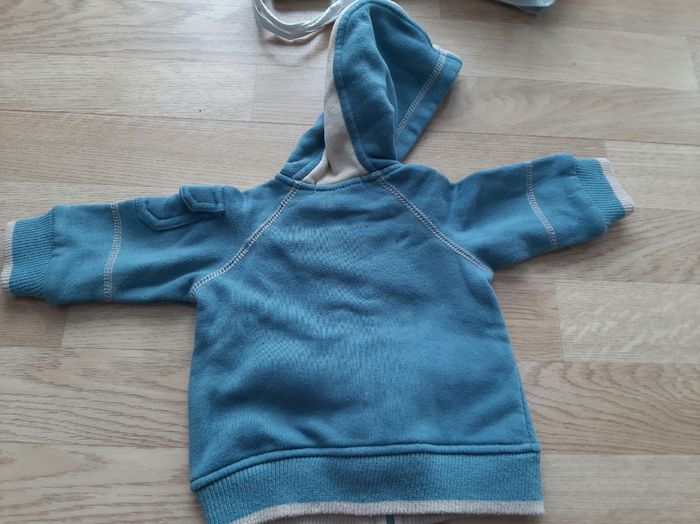 Gilet bleu - photo numéro 2