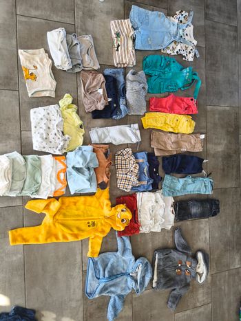 Lot vêtements garçon 6 mois 