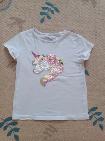 T-shirt blanc licorne sequins 🦄 5 ans