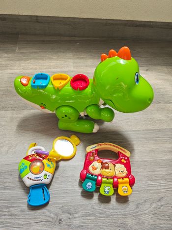 Lot jouets VTech bébé : dinosaure éducatif, mini ferme musicale, clé interactive